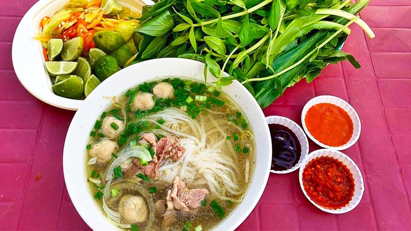 Quán phở Danh