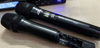 Hướng dẫn cách sạc pin micro không dây đúng cách và hiệu quả nhất