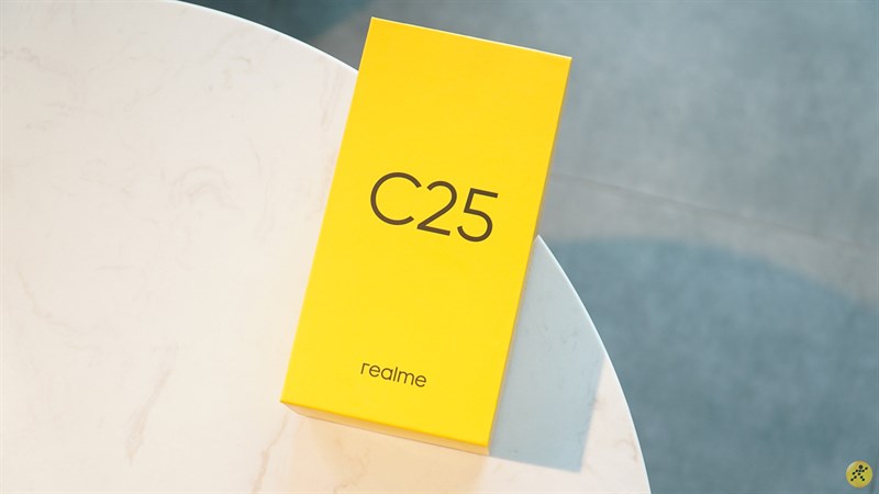 Realme C25 với viên pin 6.000 mAh Realme C25 với viên pin 6.000 mAh