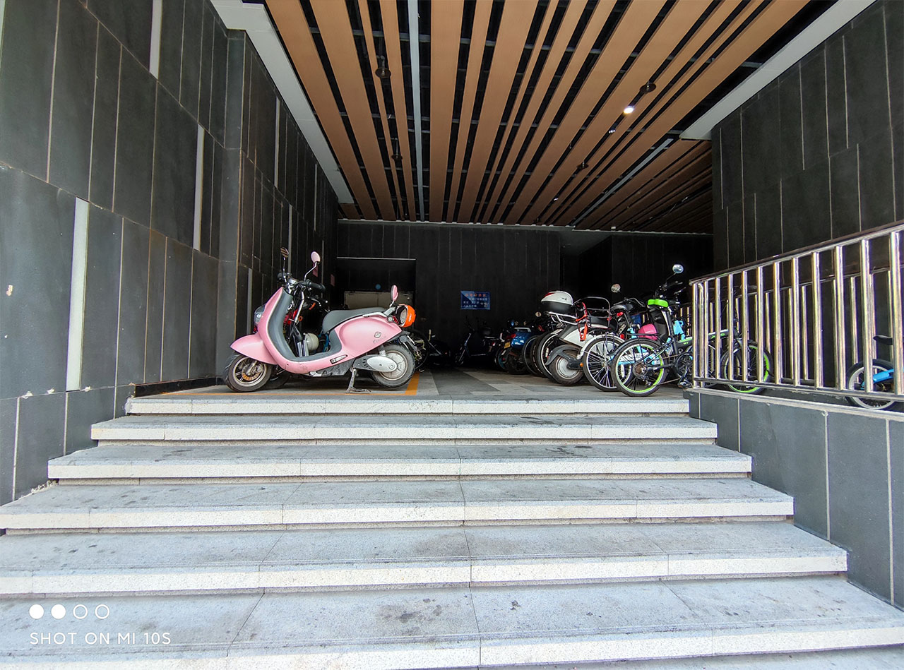 Ảnh chụp bằng camera góc rộng của Mi 10s Ảnh chụp bằng camera góc rộng của Mi 10s