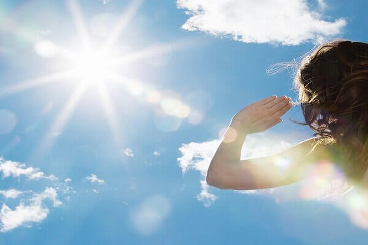 5 lưu ý khi sử dụng nước hoa vào mùa hè - Mẹo hay bạn nên 'bỏ túi'