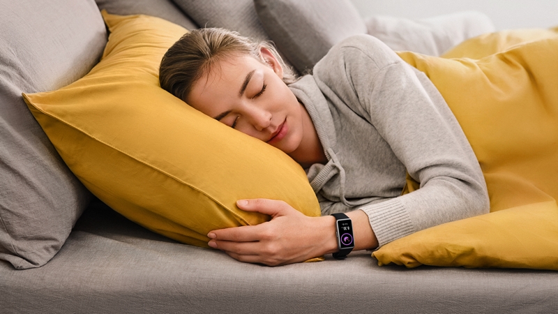 Vòng đeo tay cao cấp Huawei Band 6 ra mắt tại Việt Nam: Theo dõi SpO2 cả ngày, pin liên tục 2 tuần, giá chỉ 1.49 triệu Vòng đeo tay cao cấp Huawei Band 6 ra mắt tại Việt Nam: Theo dõi SpO2 cả ngày, pin liên tục 2 tuần, giá chỉ 1.49 triệu