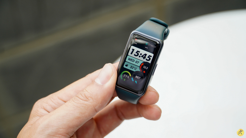 Huawei band 6 xanh đo spo2 cực chuẩn Huawei band 6 xanh đo spo2 cực chuẩn