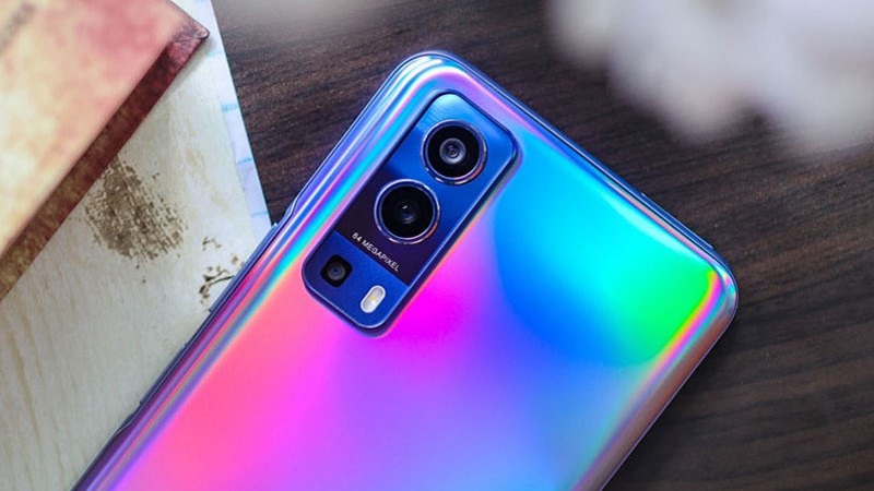 Vivo Y72 5G sở hữu cụm camera độc đáo, mang lại những bức ảnh sắc nét