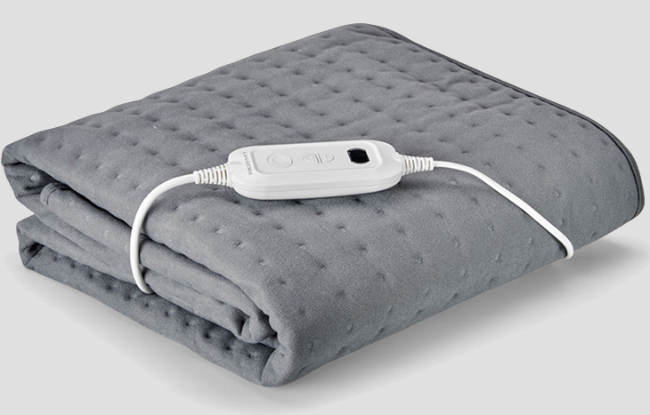 What is an electric blanket? 4 benefits electric blankets bring to users