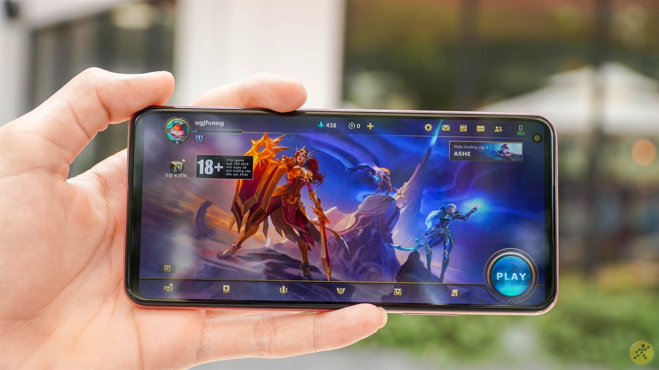Hiệu năng mượt mà trên Xiaomi Mi 11 Lite