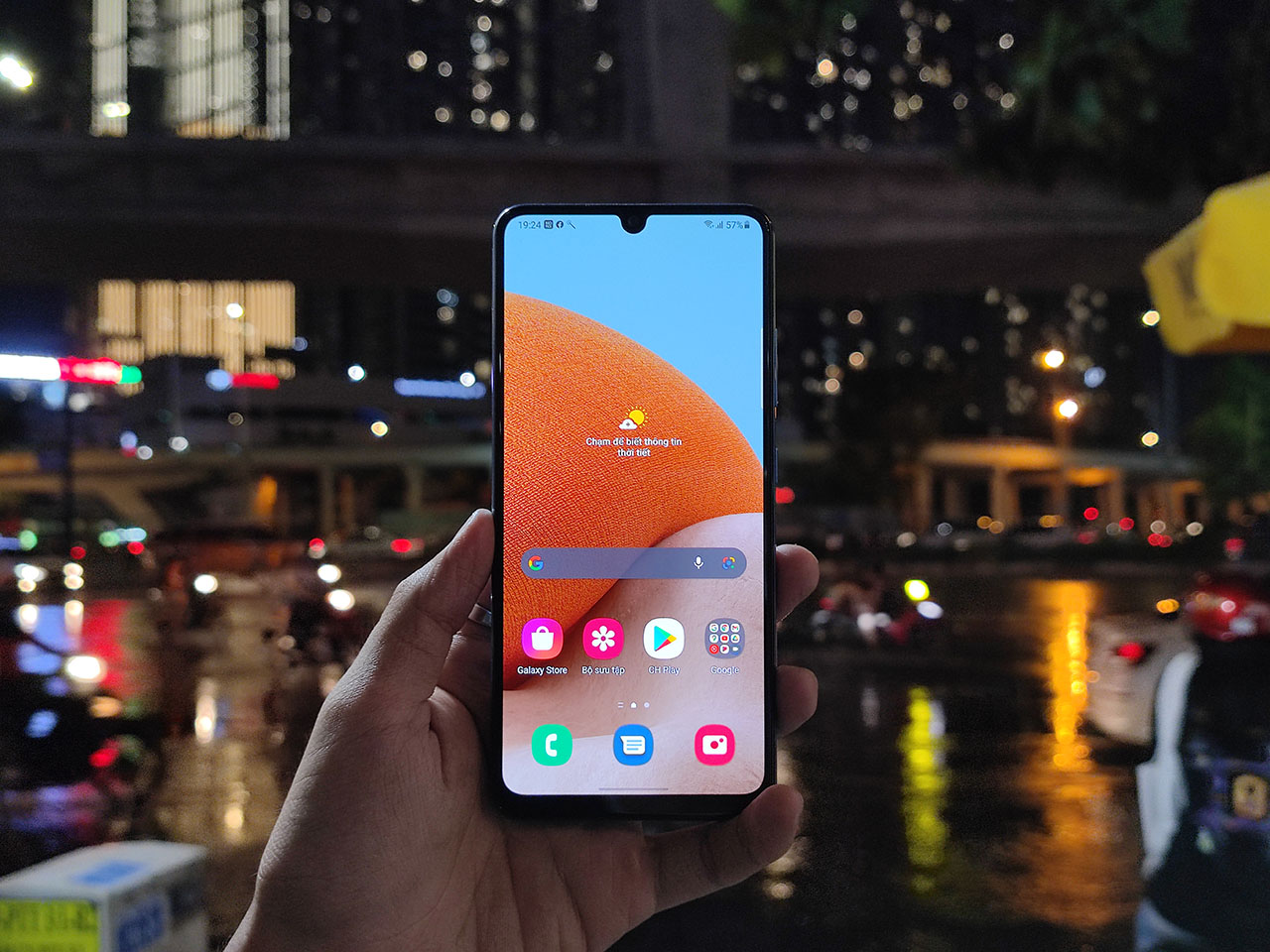 Hello Sài Gòn và tụi mình đã về đến nơi rồi đây Hello Sài Gòn và tụi mình đã về đến nơi rồi đây