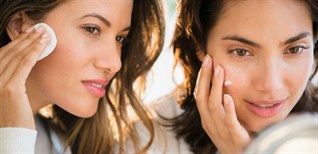 Nguyên nhân khiến da khô vào ngày nắng nóng và 8 cách khắc phục bạn nhất định phải biết
