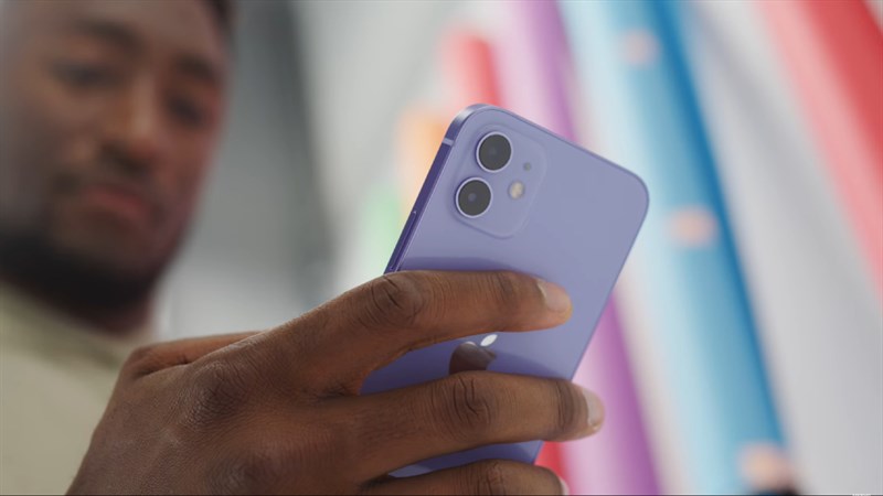 Cụm camera kép trên iPhone 12 Cụm camera kép trên iPhone 12