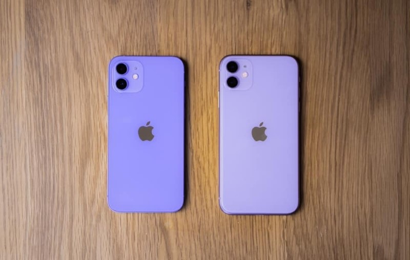 So sánh iPhone 11 và iPhone 12 màu tím So sánh iPhone 11 và iPhone 12 màu tím