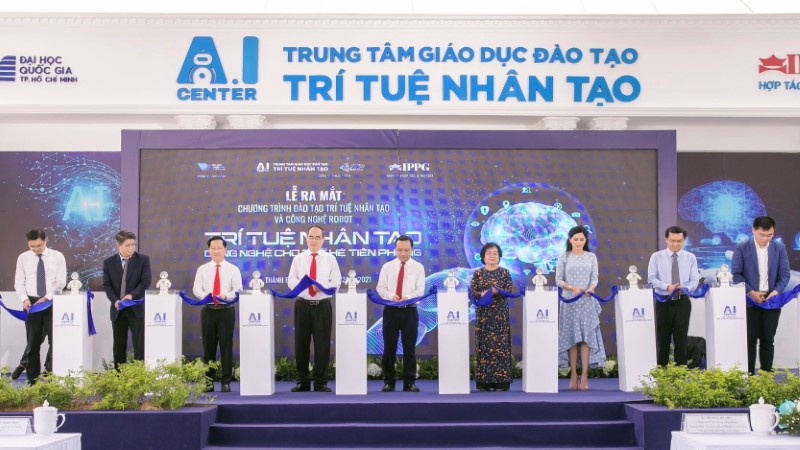 Khai trương Trung tâm giáo dục đào tạo Trí tuệ nhân tạo (AIC) Khai trương Trung tâm giáo dục đào tạo Trí tuệ nhân tạo (AIC)