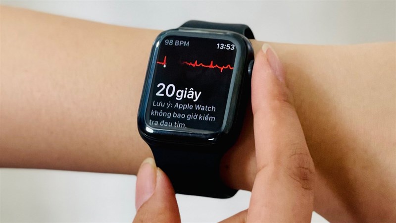 Cach-do-dien-tam-do-ECG-tren-Apple-Watch