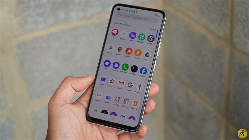 Realme 8 với viên pin 5.000 mAh Realme 8 với viên pin 5.000 mAh