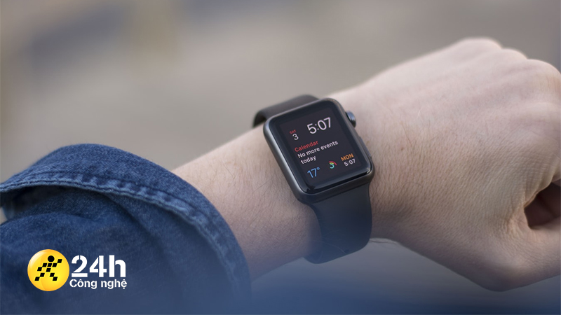 Mừng bão sale đại lễ, Apple Watch S3 42mm giảm bật gốc vài triệu đồng Mừng bão sale đại lễ, Apple Watch S3 42mm giảm bật gốc vài triệu đồng