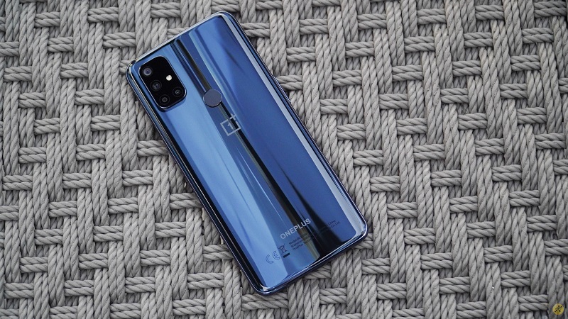 OnePlus Nord N10 5G mang lại vẻ đẹp sang trọng