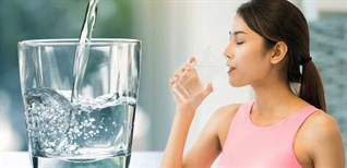 Bạn có nên uống nước có độ pH 9.5 để cải thiện sức khỏe?