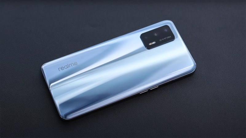 Mình hi vọng Realme X7 Max sẽ được bán chính hãng tại Việt Nam