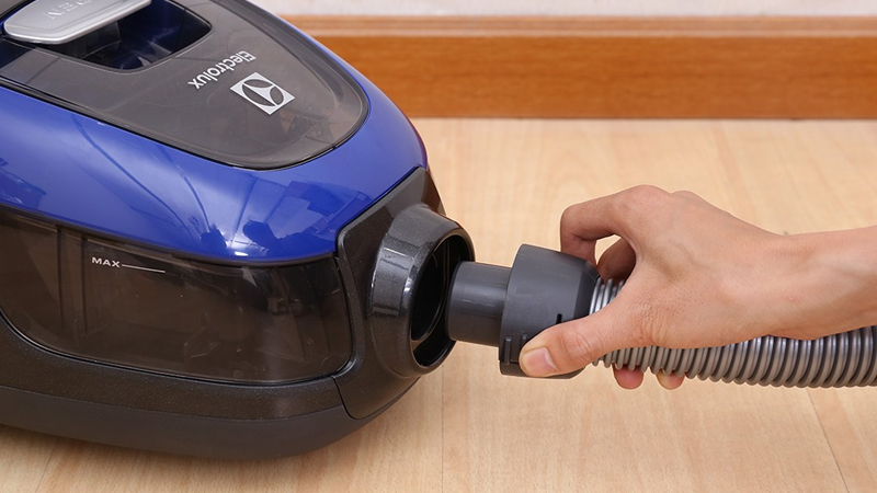 Máy hút bụi Electrolux