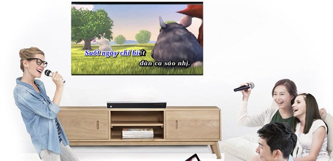 Hướng dẫn cách kết nối micro không dây với tivi TCL chi tiết nhất