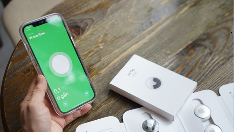 'Đau cả thận' khi nhìn vào giá AirTag tại Việt Nam, bạn sẽ mua chứ? 'Đau cả thận' khi nhìn vào giá AirTag tại Việt Nam, bạn sẽ mua chứ?