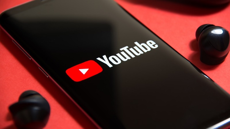 YouTube YouTube
