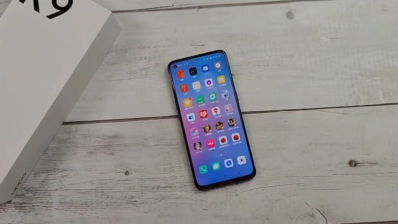 OPPO K9 5G được trang bị màn hình 90 Hz