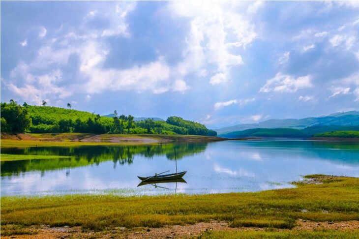 Phu Ninh Lake