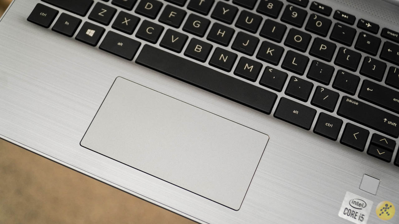 Touchpad của HP 340S G7 cho trải nghiệm mượt mà
