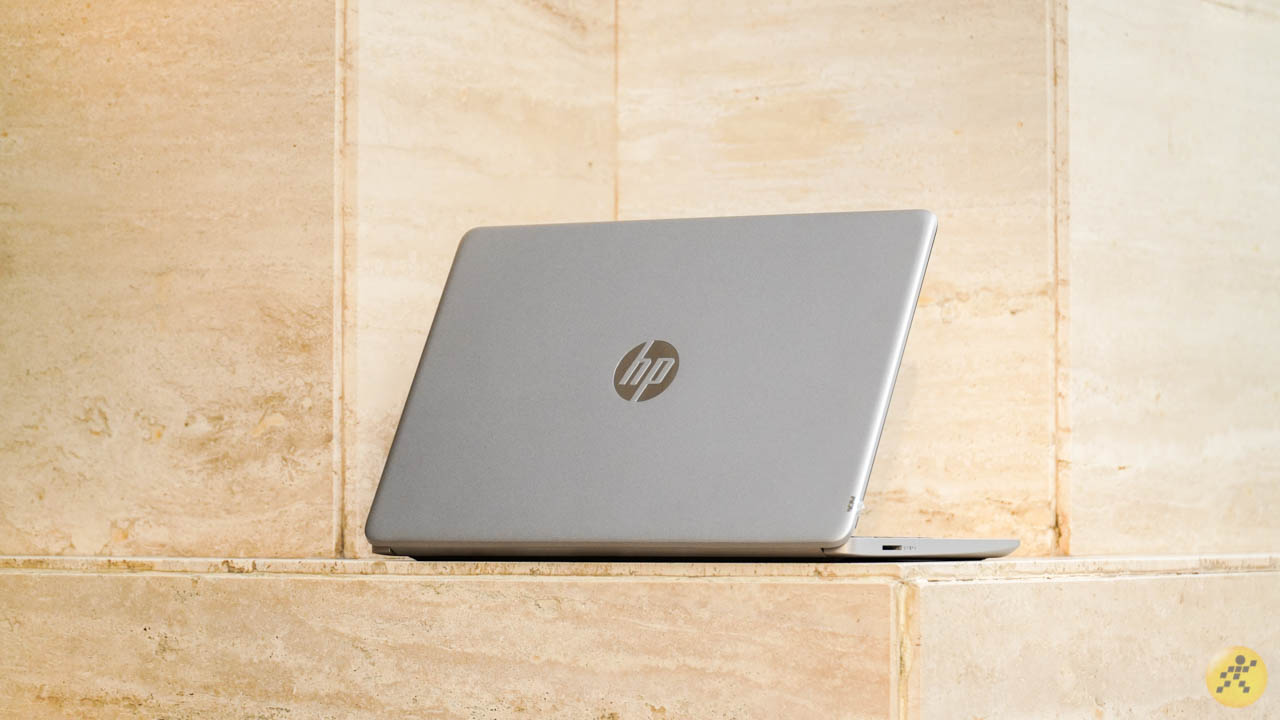 Thiết kế tổng thể của HP 340S G7