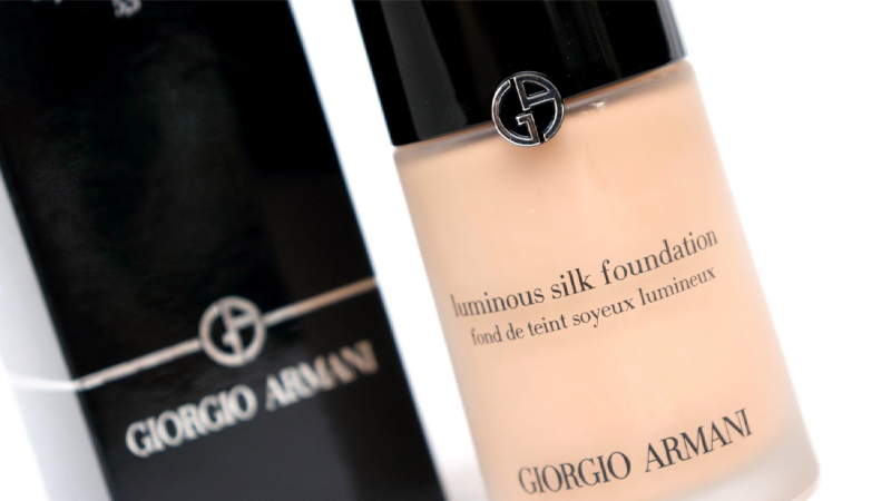 Kem nền Giorgio Armani Luminous Silk Foundation