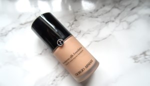 Kem nền Giorgio Armani Luminous Silk Foundation có gì mà được yêu thích đến vậy?