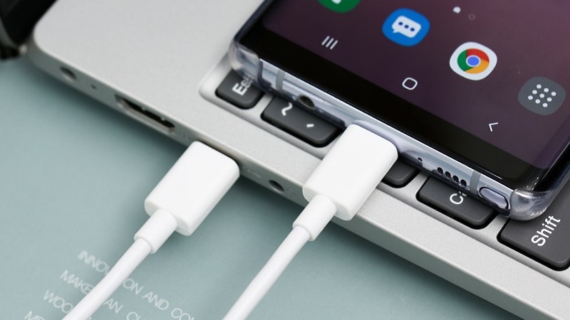Nhiều thiết bị được trang bị tận 2 cồng Type C