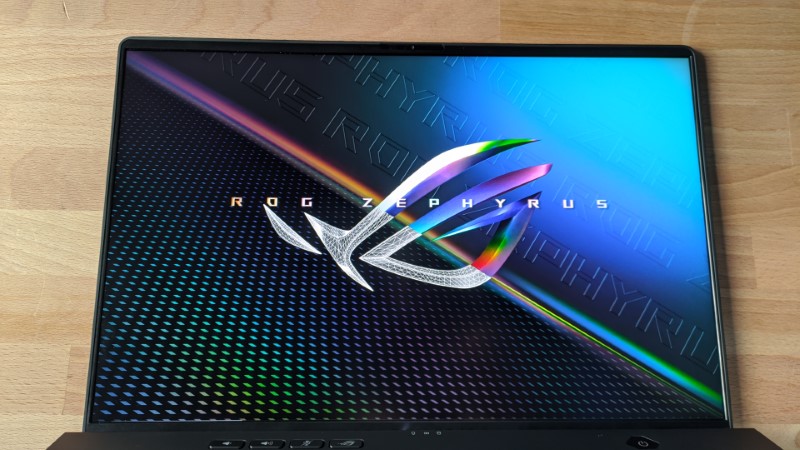 ROG Zephyrus M16 ROG Zephyrus M16