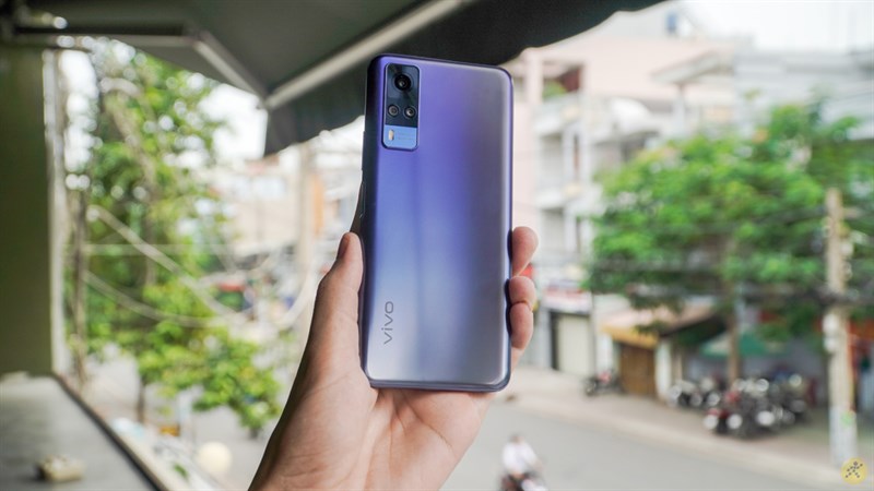 Vivo Y51 (2020) Vivo Y51 (2020)