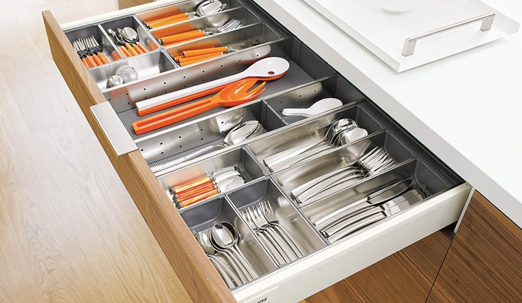 Top 6 brands of high-end drawer dividers to help tidy kitchens