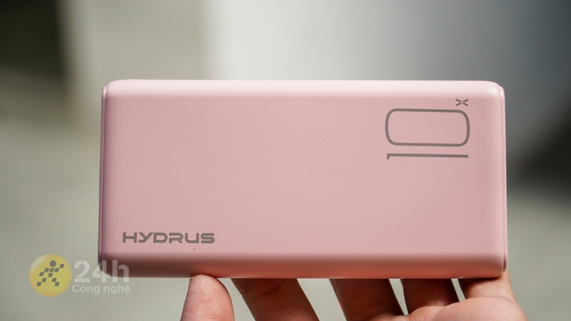 Trên tay sạc dự phòng Hydrus