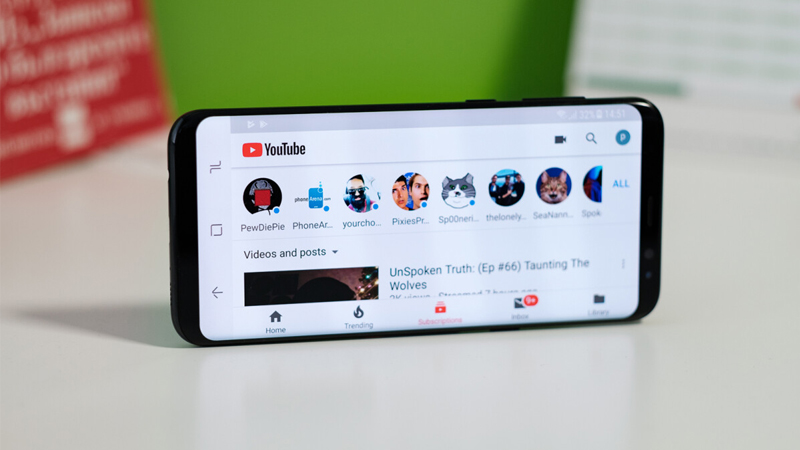 YouTube YouTube
