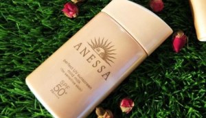 Anessa Perfect UV Sunscreen Mild Milk - Sữa chống nắng cho da nhạy cảm & trẻ em