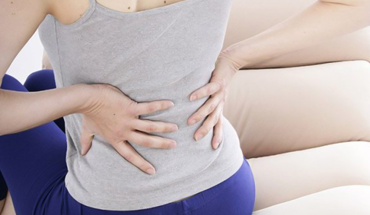 7 thói quen hàng ngày gây đau lưng dưới của chị em
