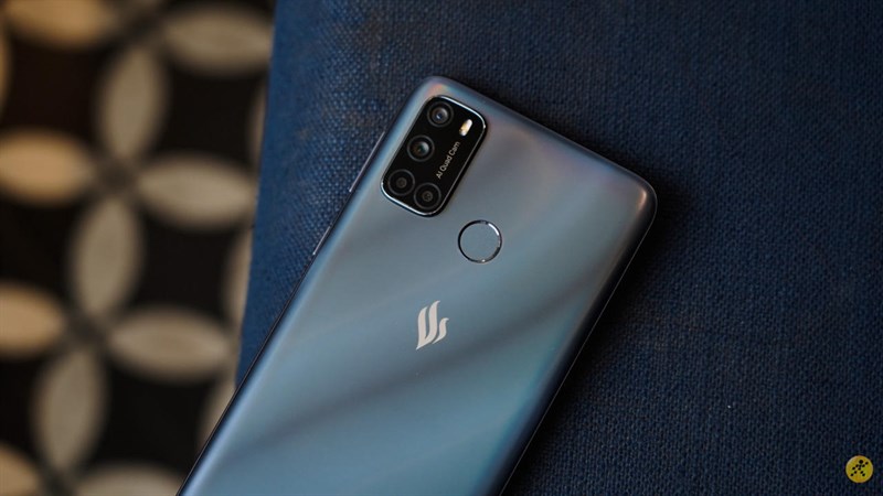 Giá quá tốt, cấu hình cao, thiết kế lại đẹp nhưng thời điểm hiện tại có nên mua Vsmart Live 4 và Vsmart Joy 4 hay không?