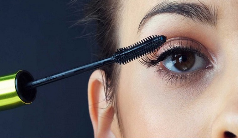 5 loại mascara giá rẻ, vừa túi tiền của học sinh, sinh viên