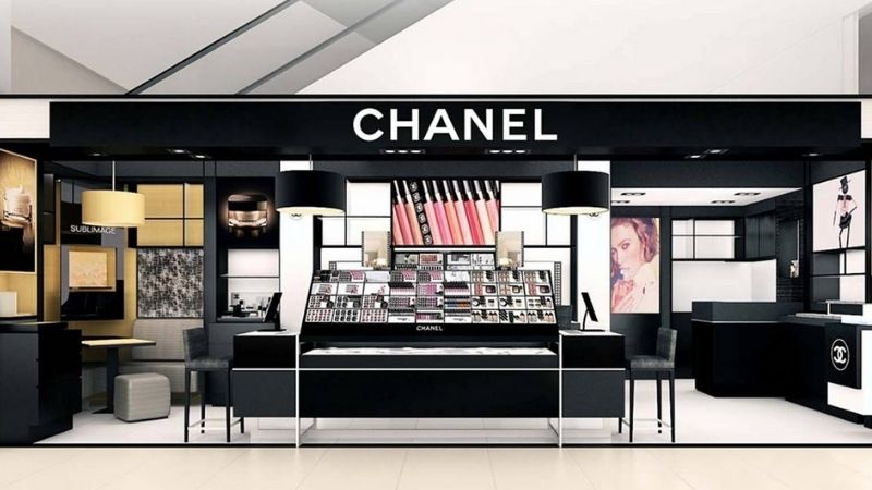 Chanel là một thương hiệu thời trang, mỹ phẩm cao cấp hàng đầu thế giới