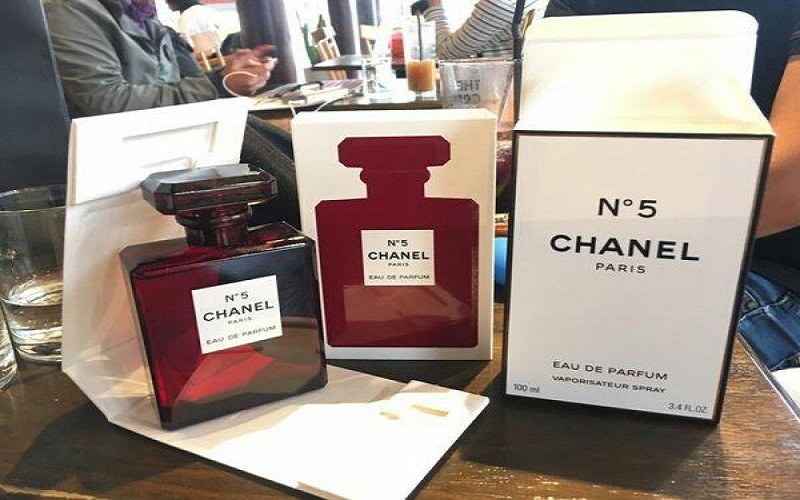 Mua nước hoa Chanel ở đâu?