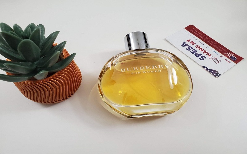 Review nước hoa Burberry Classic hương thơm nồng nàn đầy nữ tính