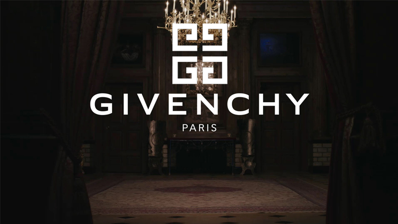 Review nước hoa Givenchy Dahlia Divin – mùi hương sang trọng và lôi cuốn