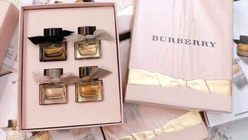 Mua nước hoa Burberry nữ ở đâu?