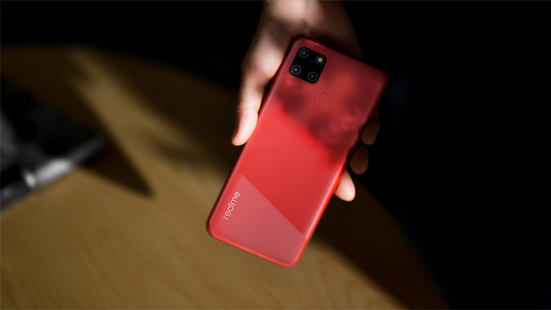 Realme C12 và Realme C11 pin siêu khủng giá đã rẻ, nay còn giảm sốc