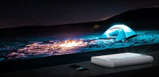 Hướng dẫn vệ sinh máy chiếu đơn giản, nhanh chóng, hiệu quả