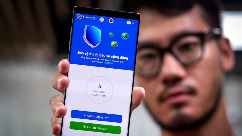 Bộ Y tế: Người dân phải cài đặt Bluezone và bật Bluetooth khi đến nơi công cộng Bộ Y tế: Người dân phải cài đặt Bluezone và bật Bluetooth khi đến nơi công cộng