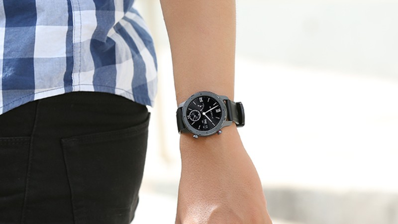Trên tay Huami Amazfit GTR Trên tay Huami Amazfit GTR